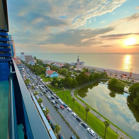 Panorama Orbi Beach Resort Center Suite Batumi Exterior foto