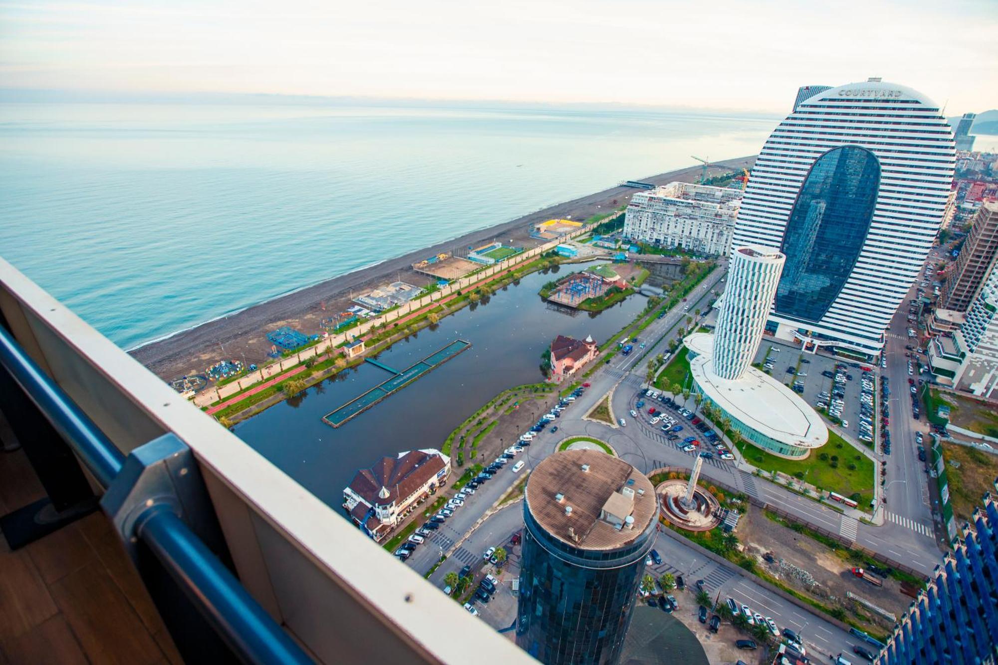 Panorama Orbi Beach Resort Center Suite Batumi Exterior foto