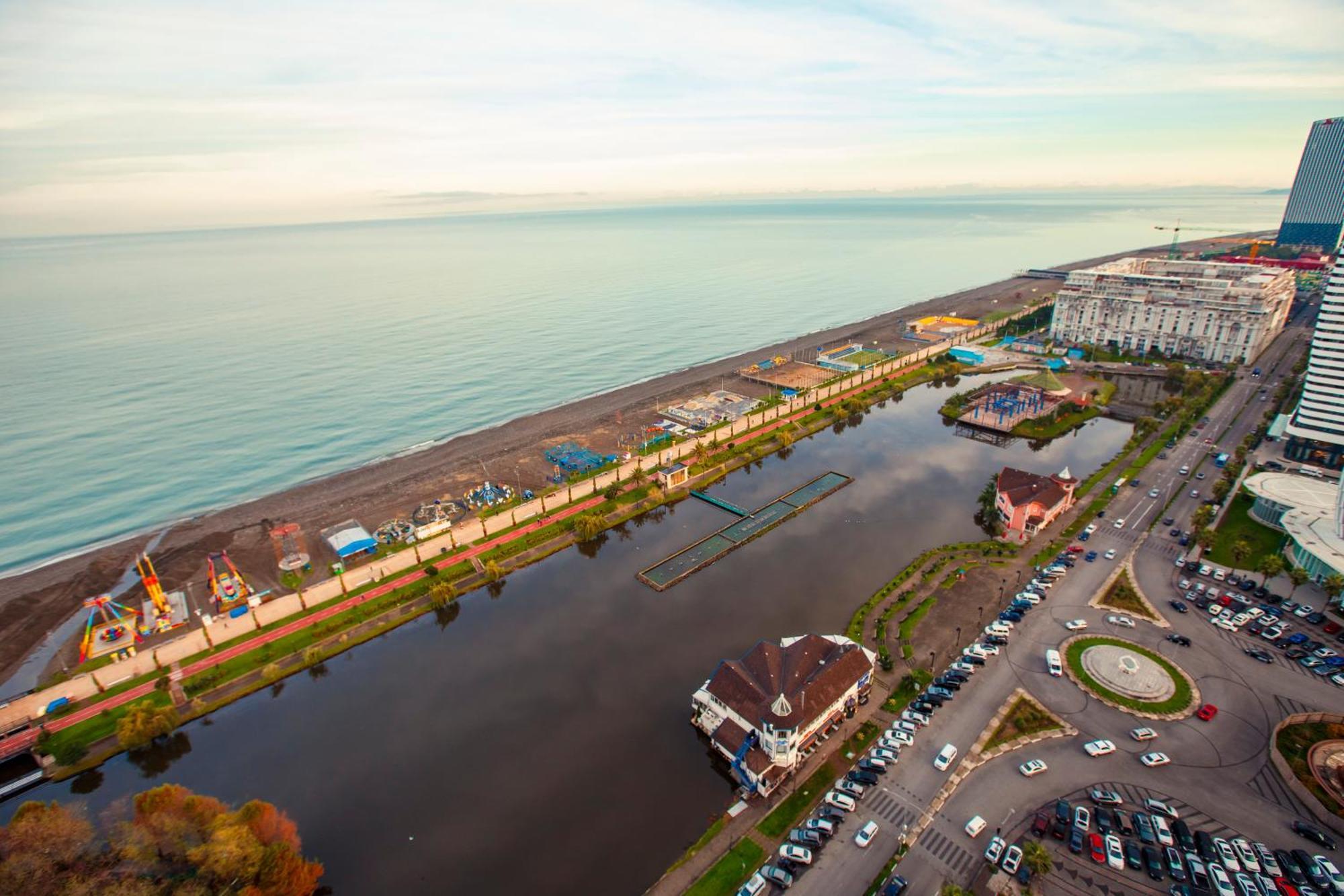 Panorama Orbi Beach Resort Center Suite Batumi Exterior foto